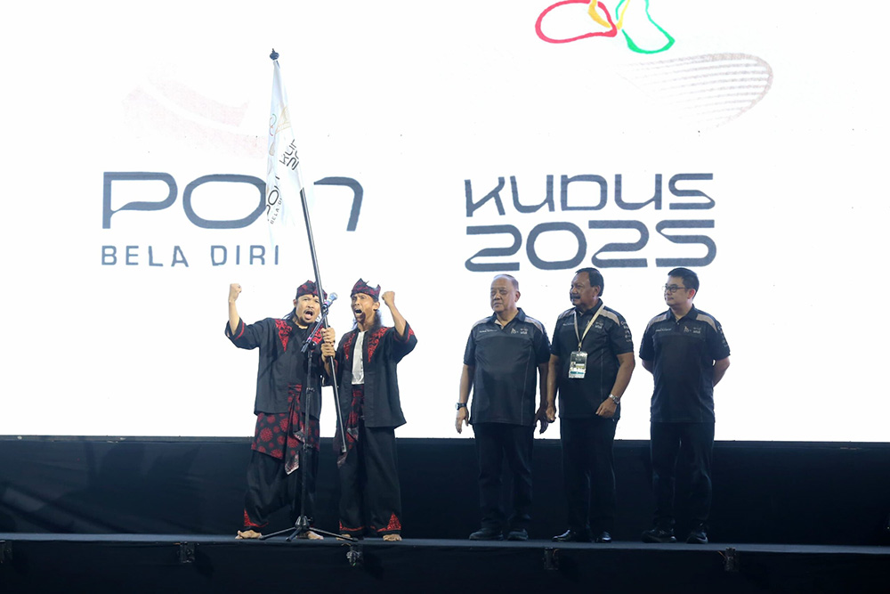 Ketum KONI Pusat Membuka Resmi PON Bela Diri/2025 Kudus
