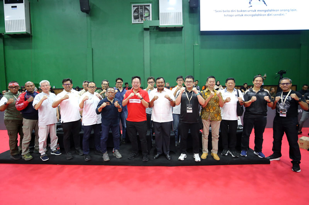 Direktur Utama Djarum Foundation Tinjau Hari Ketiga PON Bela Diri Kudus 2025