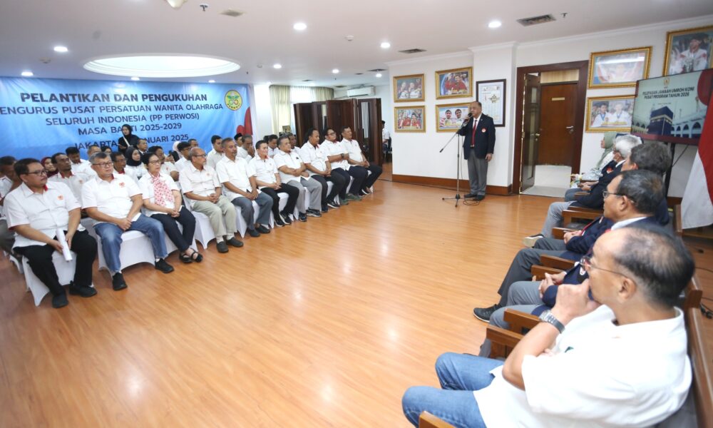 Teriring Doa disertai Haru, Ketum KONI Pusat secara Resmi Melepas Jamaah Umrah Keluarga Besar KONI Pusat Tahun 2026